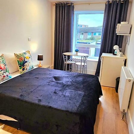Penelope Ensuite Double Room London Exterior photo